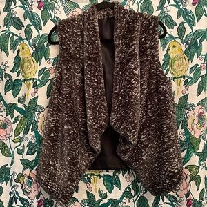 Fuzzy/Furry Gray Fashion Vest